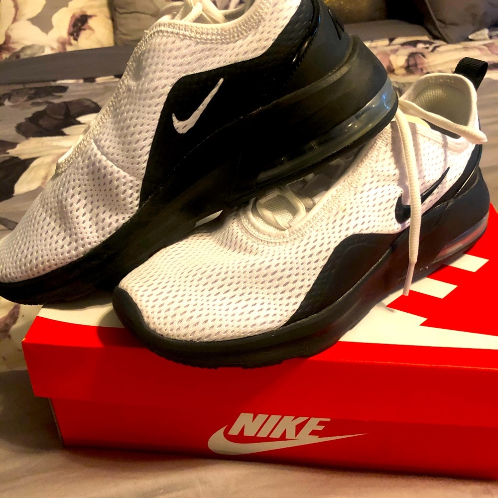 Nike Air Max motion